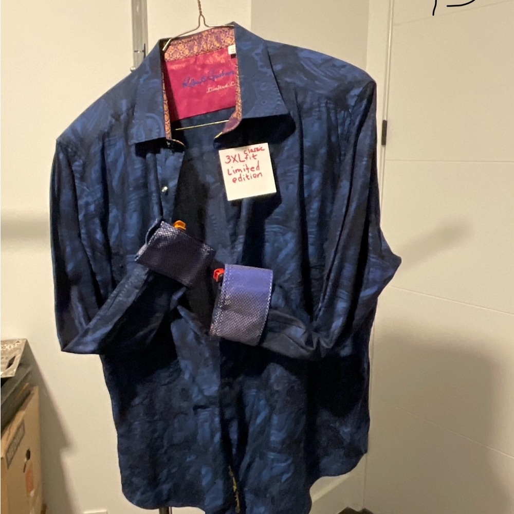 Robert Graham Blue Casual Button Down Shirt